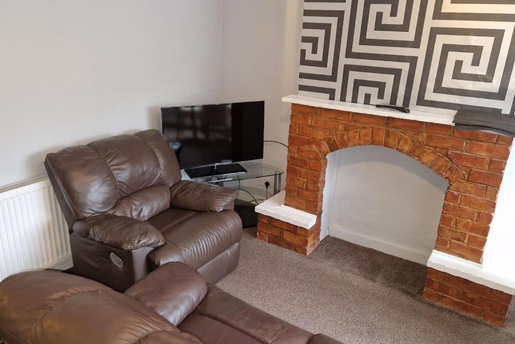4 Bedroom Perfect Home For The Family Getaway Бирмингем Экстерьер фото